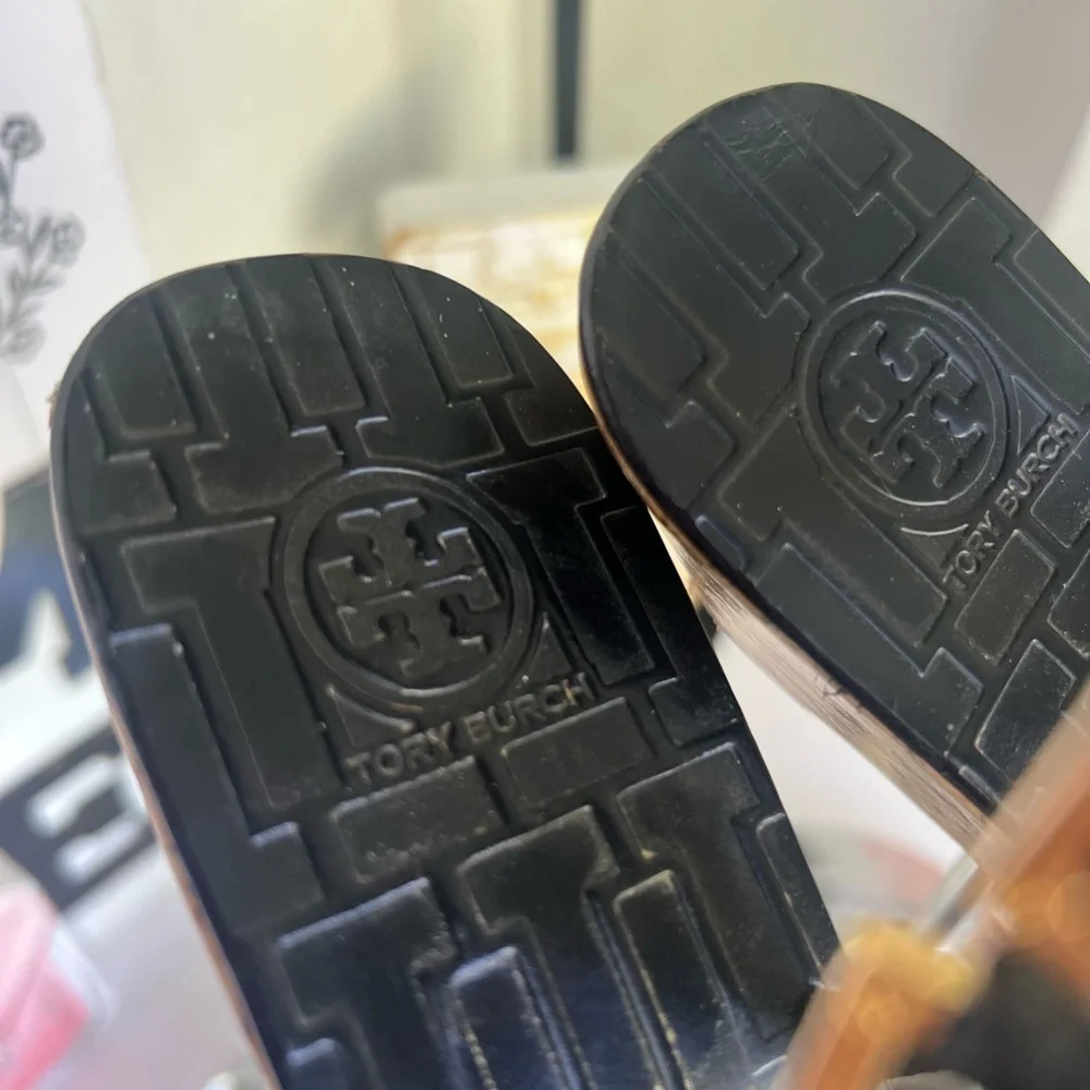 Tory Burch stylish tory